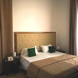 Valentino 3*, Catania Italy